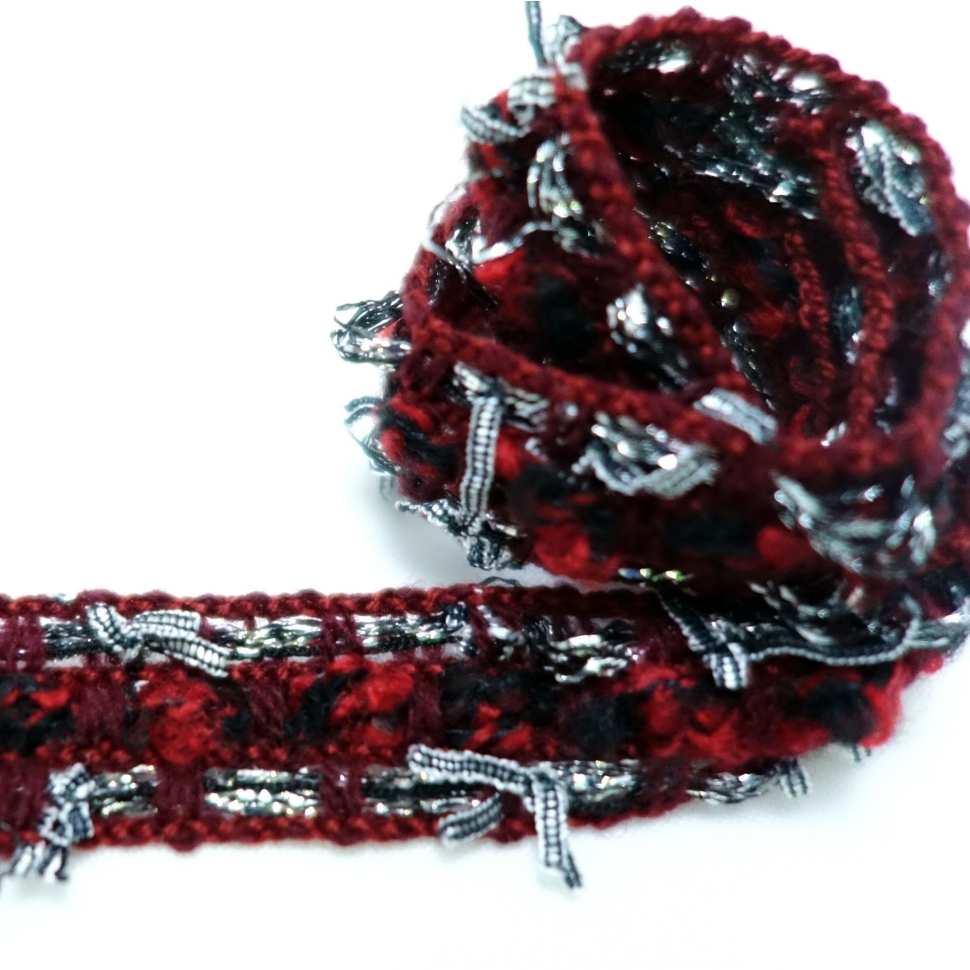 Fancy red trim with silver lurex and little ribbons